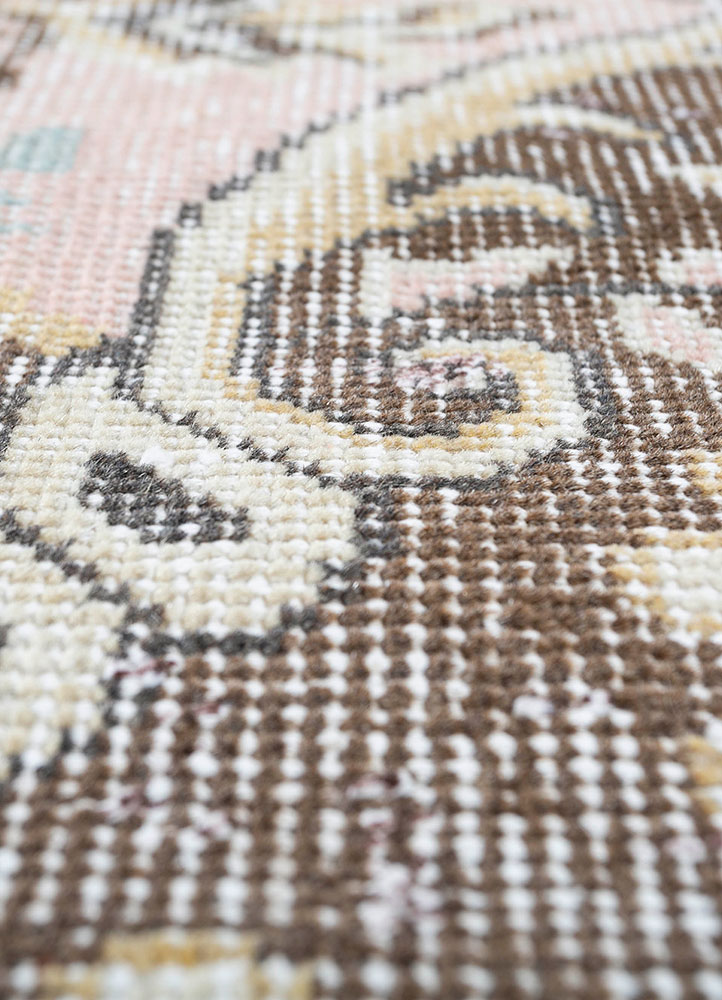 vintage red and orange wool hand knotted Rug - CloseUp