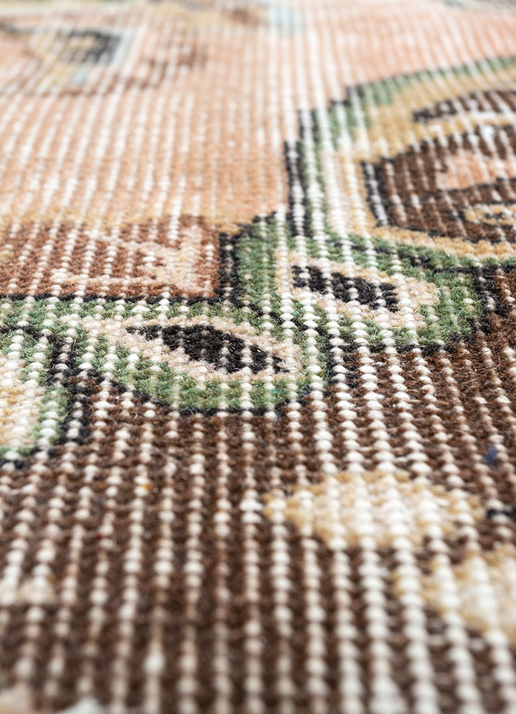vintage red and orange wool hand knotted Rug - CloseUp