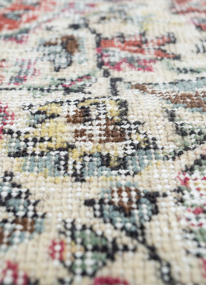 vintage red and orange wool hand knotted Rug - CloseUp