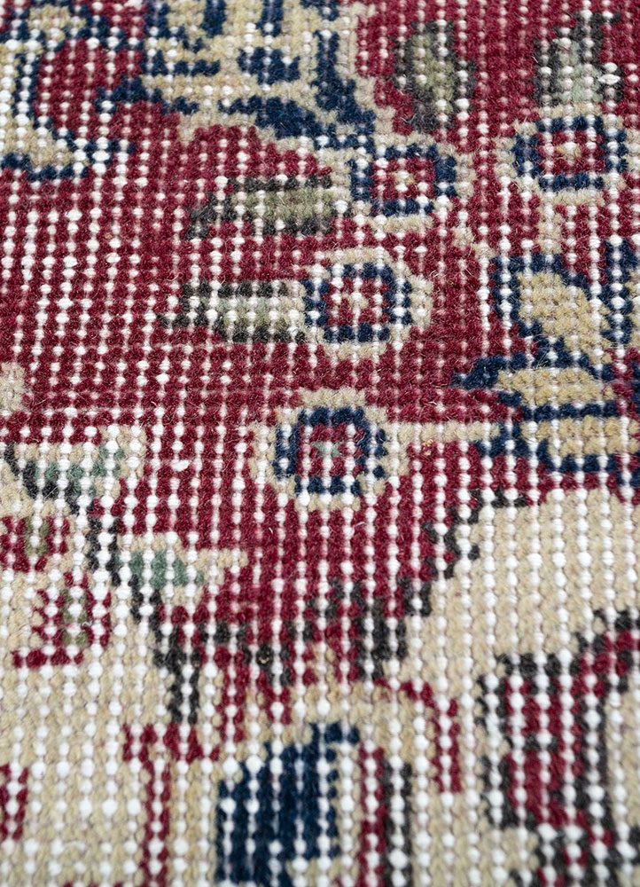 vintage red and orange wool hand knotted Rug - CloseUp