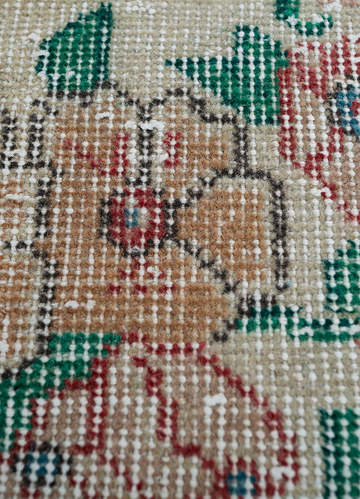 vintage red and orange wool hand knotted Rug - CloseUp
