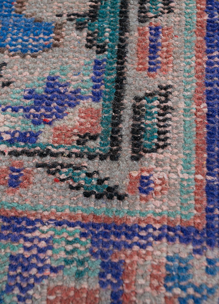 vintage red and orange wool hand knotted Rug - CloseUp