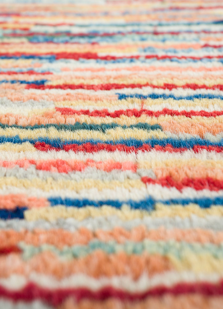 nuray multi wool hand knotted Rug - CloseUp