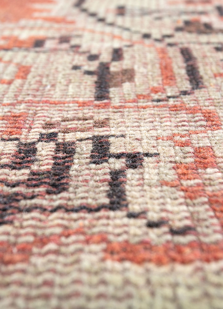vintage red and orange wool hand knotted Rug - CloseUp