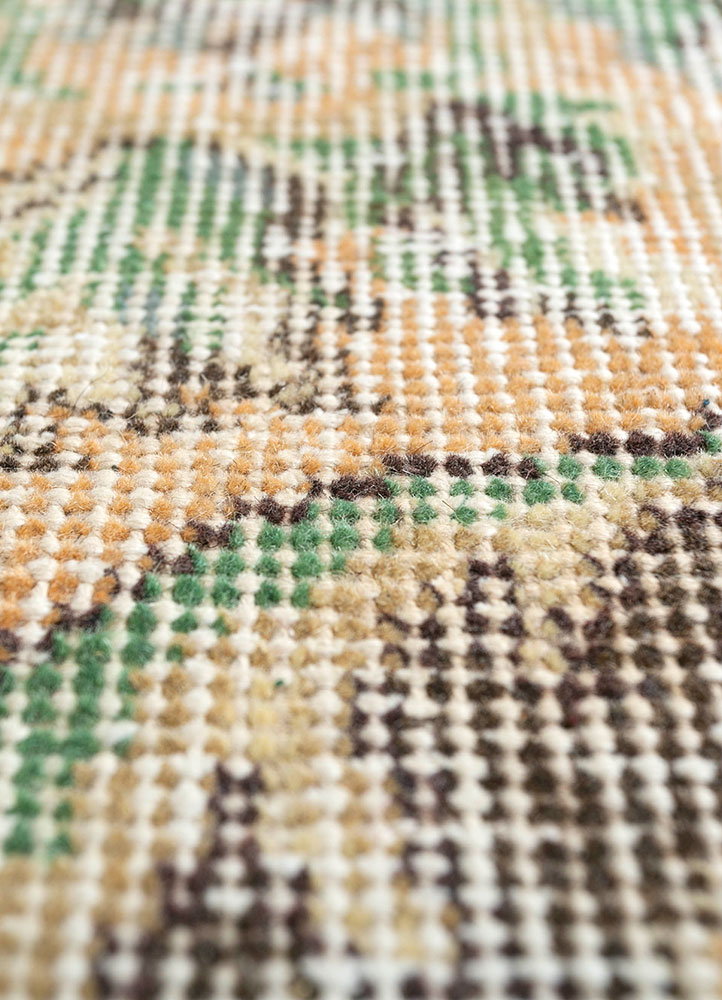 vintage red and orange wool hand knotted Rug - CloseUp