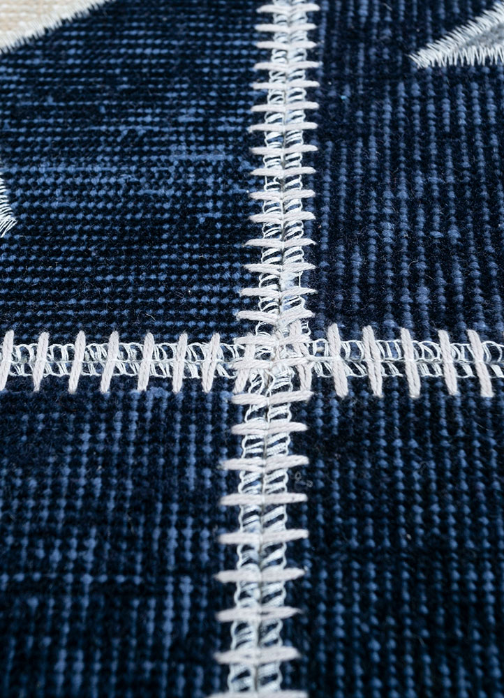 provenance grey and black wool hand knotted Rug - CloseUp