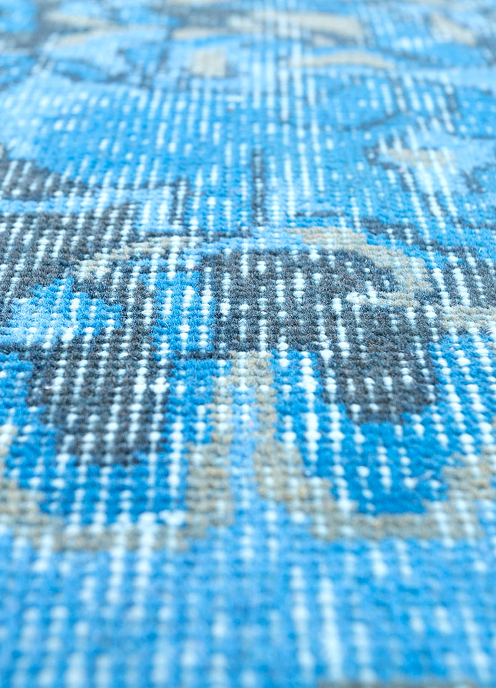 provenance blue wool hand knotted Rug - CloseUp