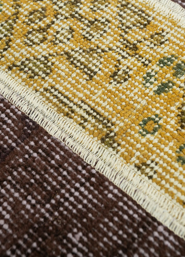 provenance beige and brown wool hand knotted Rug - CloseUp