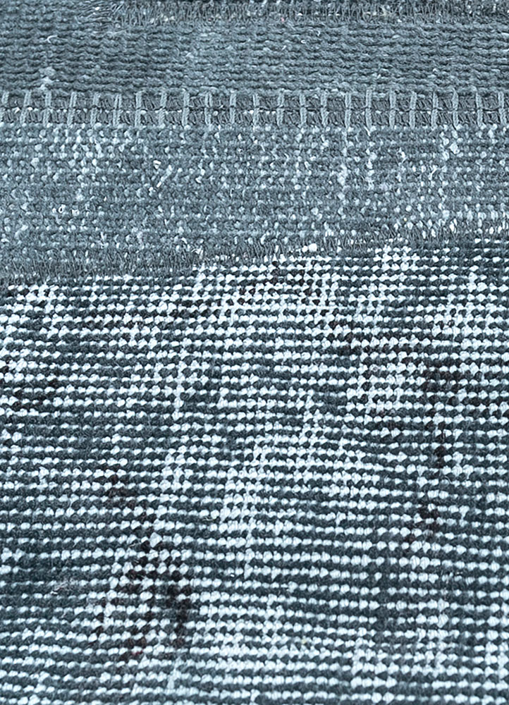 provenance grey and black wool hand knotted Rug - CloseUp
