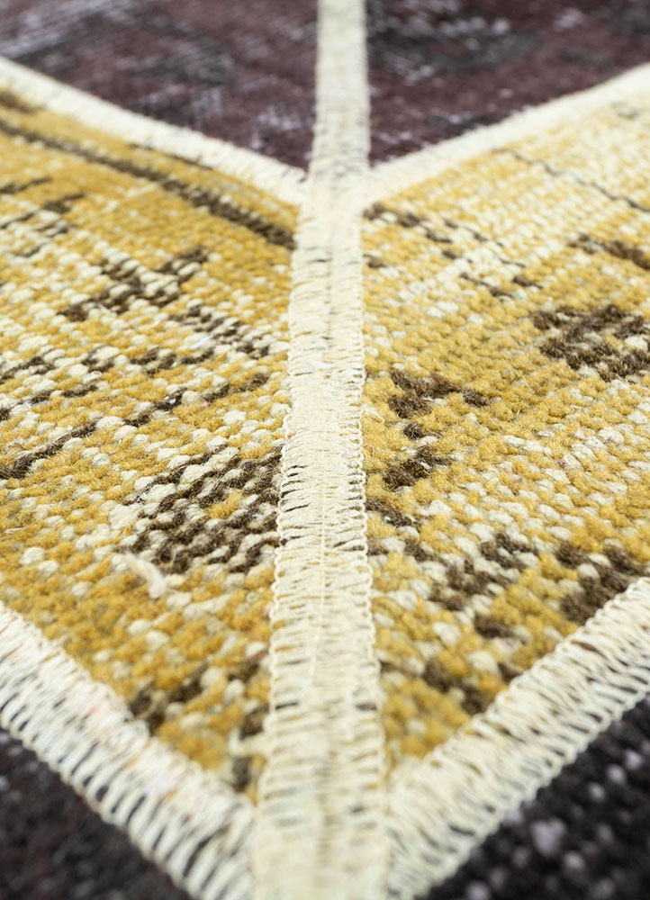 provenance gold wool hand knotted Rug - CloseUp