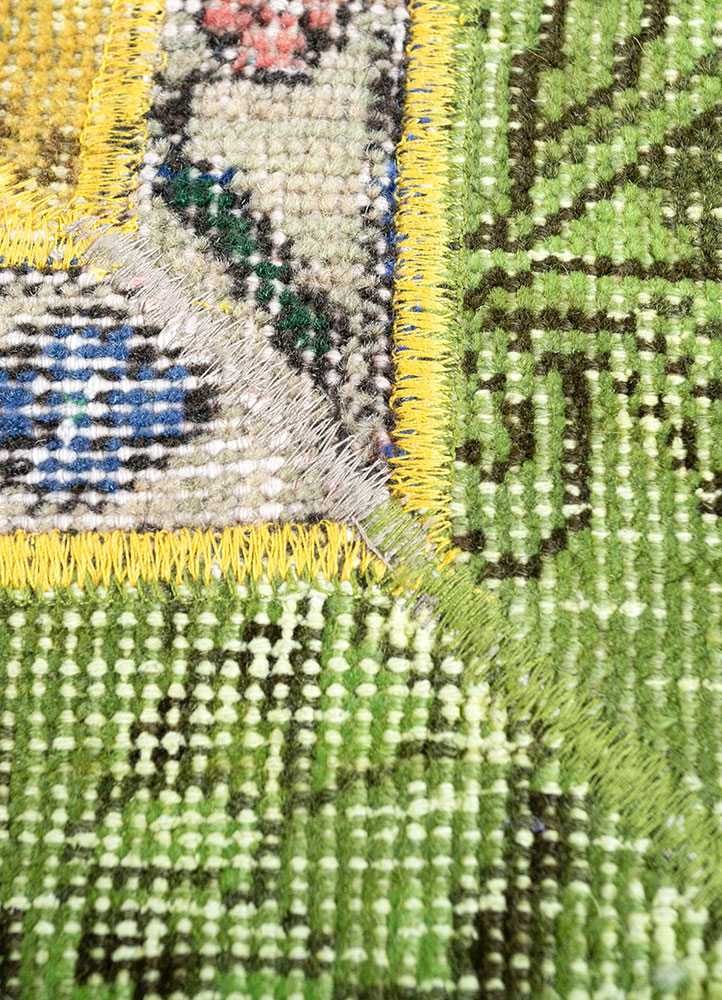 provenance green wool hand knotted Rug - CloseUp