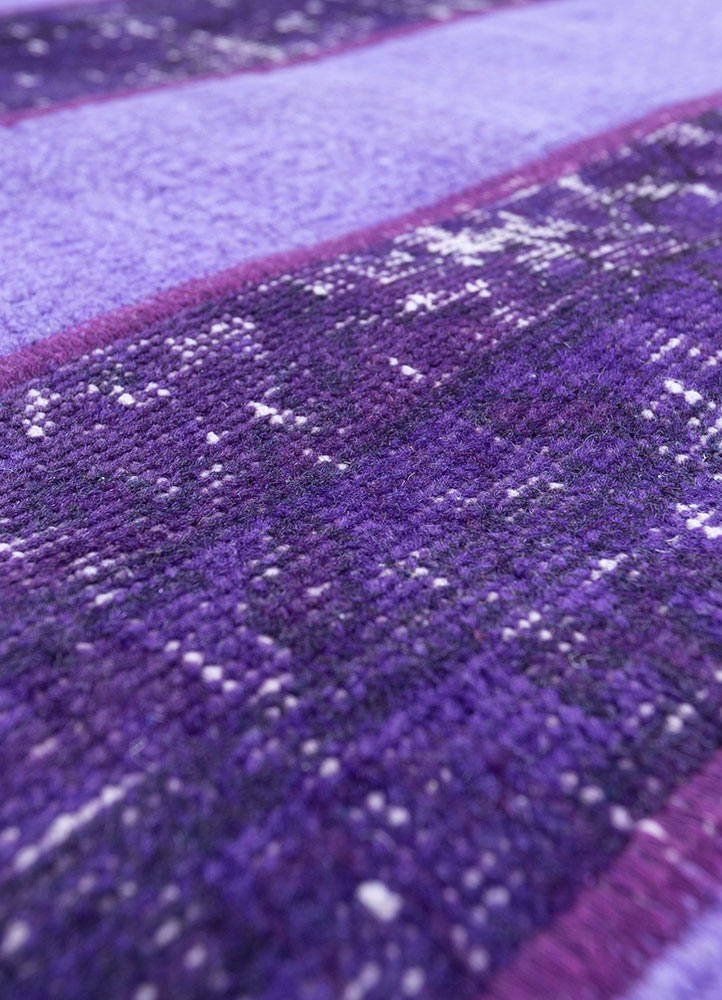 provenance pink and purple wool hand knotted Rug - CloseUp