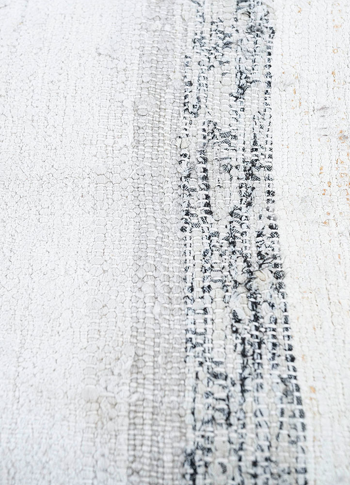 provenance ivory wool hand knotted Rug - CloseUp