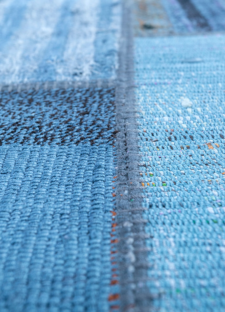 provenance blue wool hand knotted Rug - CloseUp