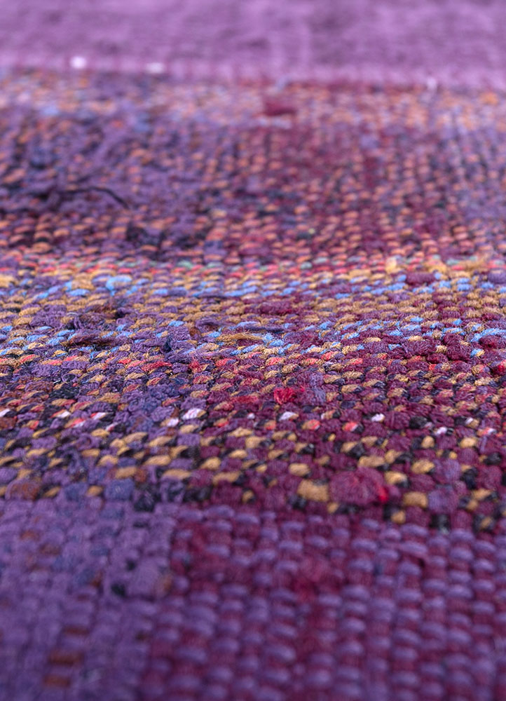 provenance pink and purple wool hand knotted Rug - CloseUp