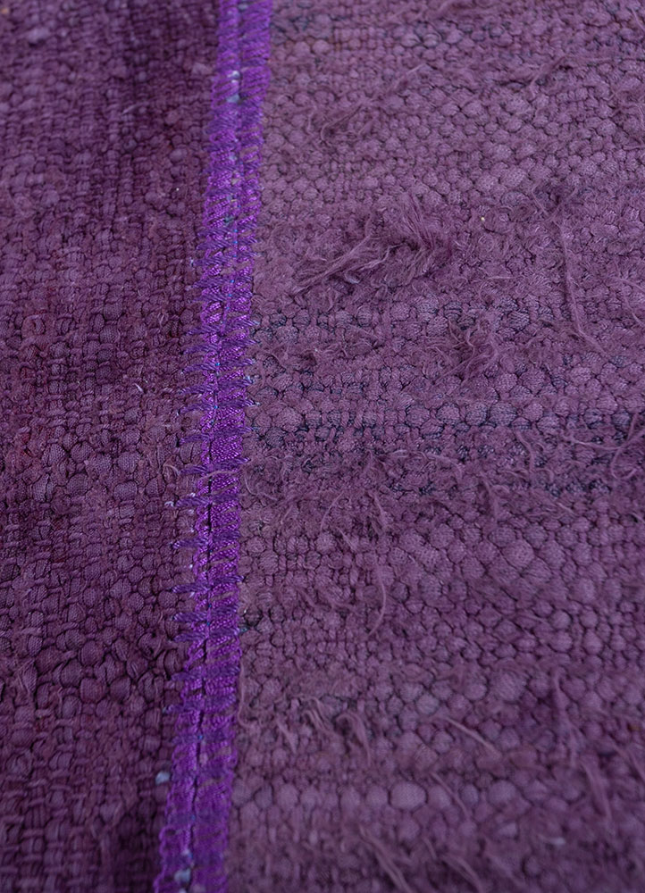 provenance pink and purple wool hand knotted Rug - CloseUp