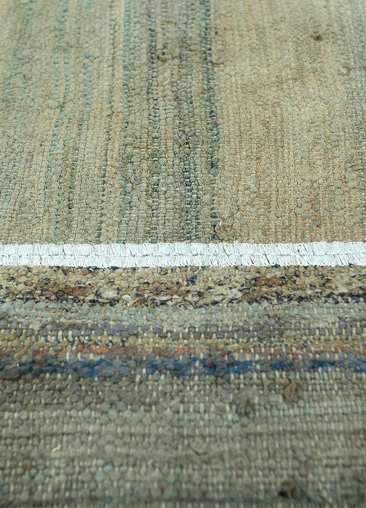 provenance green wool hand knotted Rug - CloseUp
