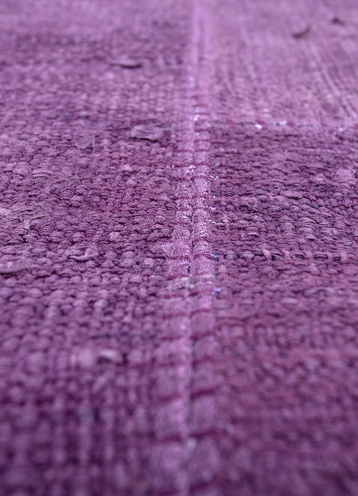 provenance pink and purple wool hand knotted Rug - CloseUp