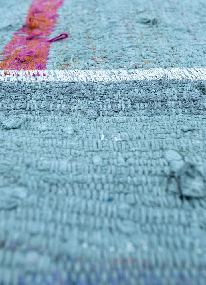 provenance blue wool hand knotted Rug - CloseUp