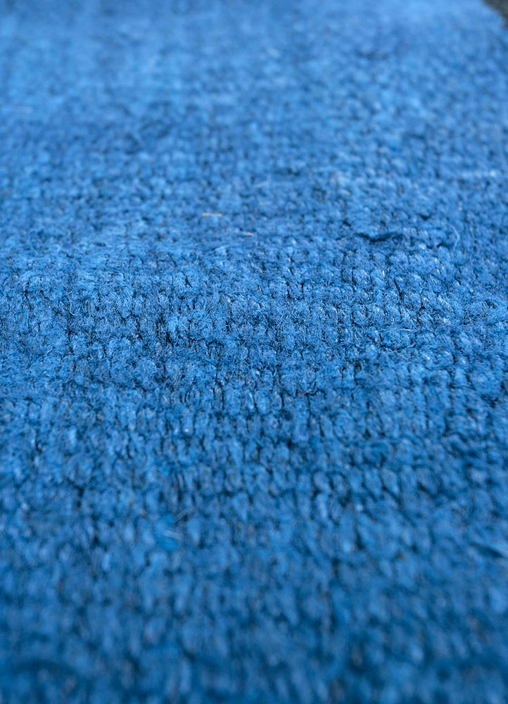 provenance blue wool hand knotted Rug - CloseUp
