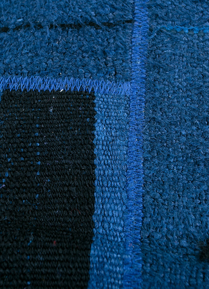 provenance blue wool hand knotted Rug - CloseUp