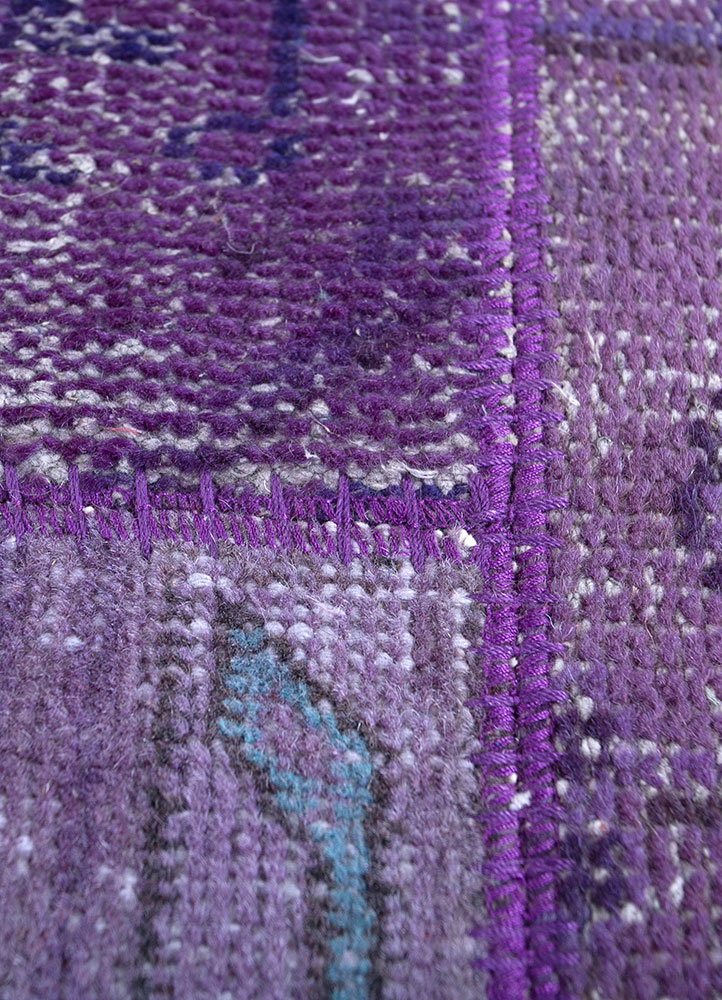 provenance pink and purple wool hand knotted Rug - CloseUp