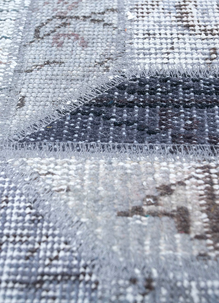 provenance grey and black wool hand knotted Rug - CloseUp