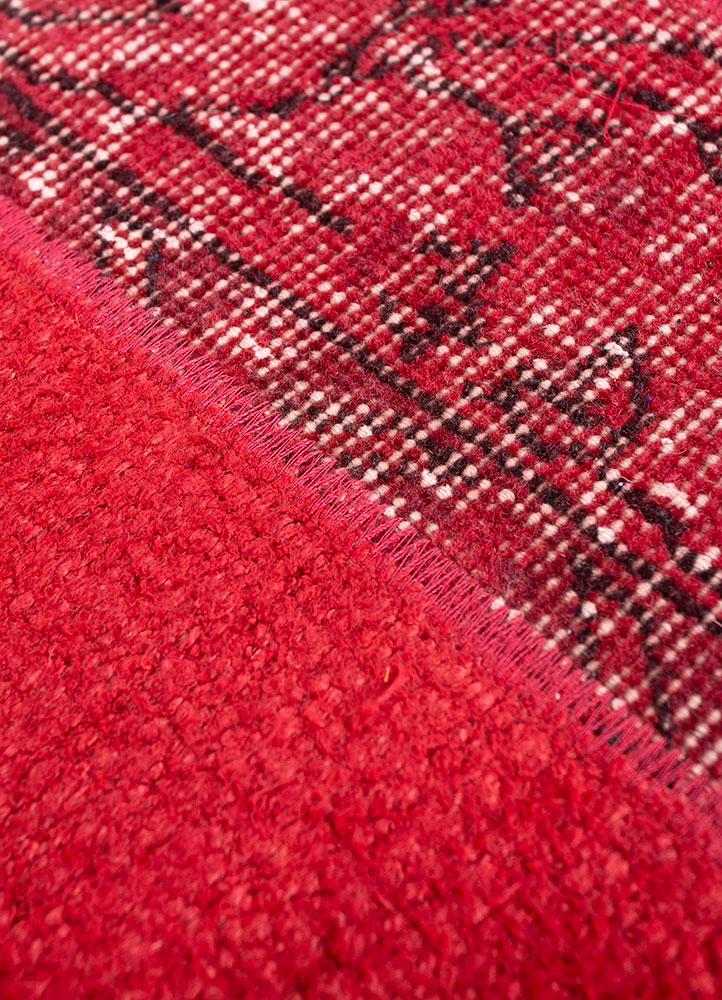 provenance red and orange wool hand knotted Rug - CloseUp