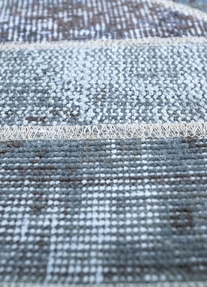 provenance grey and black wool hand knotted Rug - CloseUp