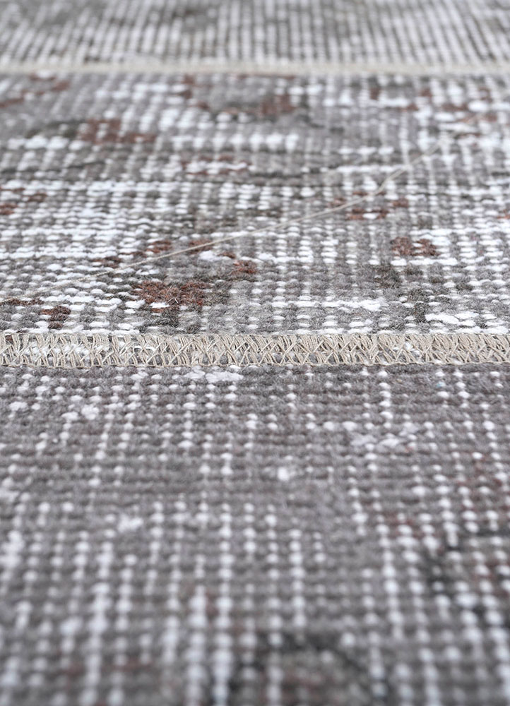 provenance grey and black wool hand knotted Rug - CloseUp