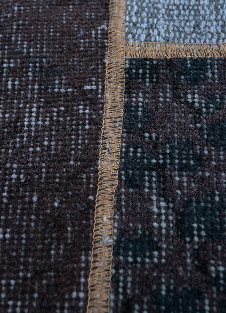 provenance grey and black wool hand knotted Rug - CloseUp