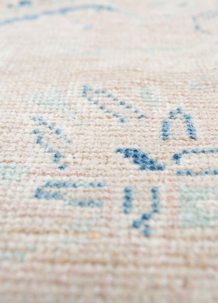 aalam pink and purple wool hand knotted Rug - CloseUp