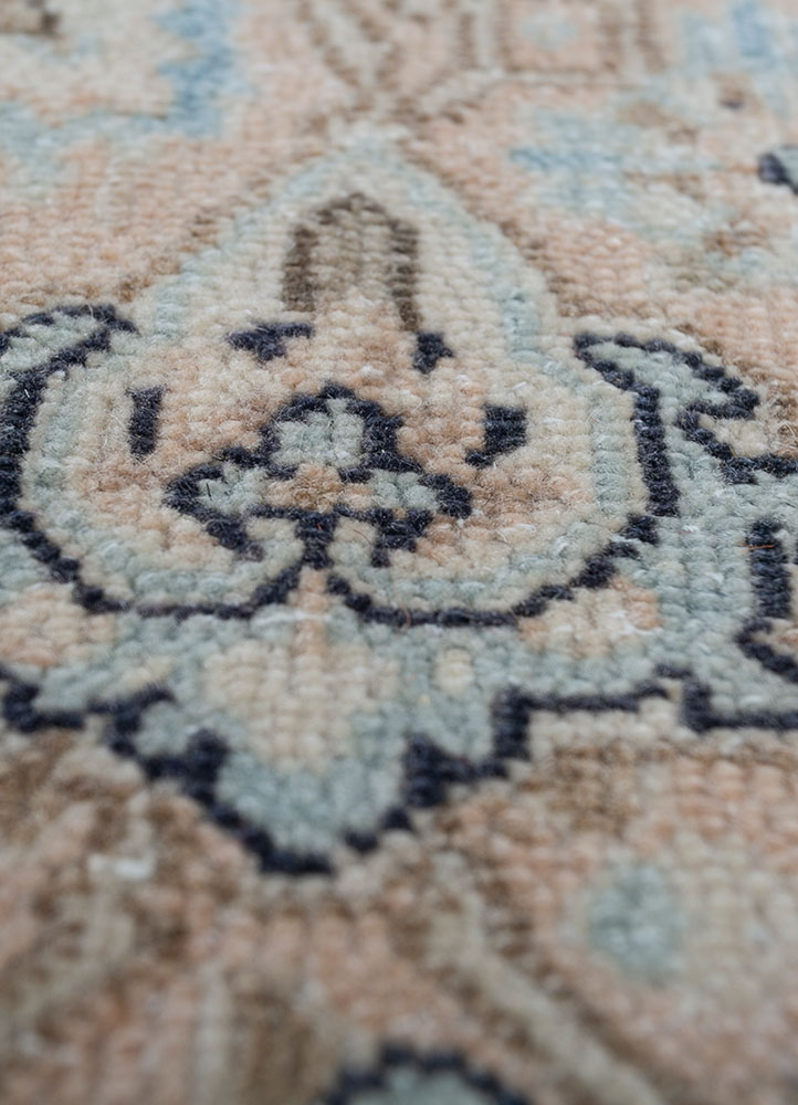 vintage grey and black wool hand knotted Rug - CloseUp