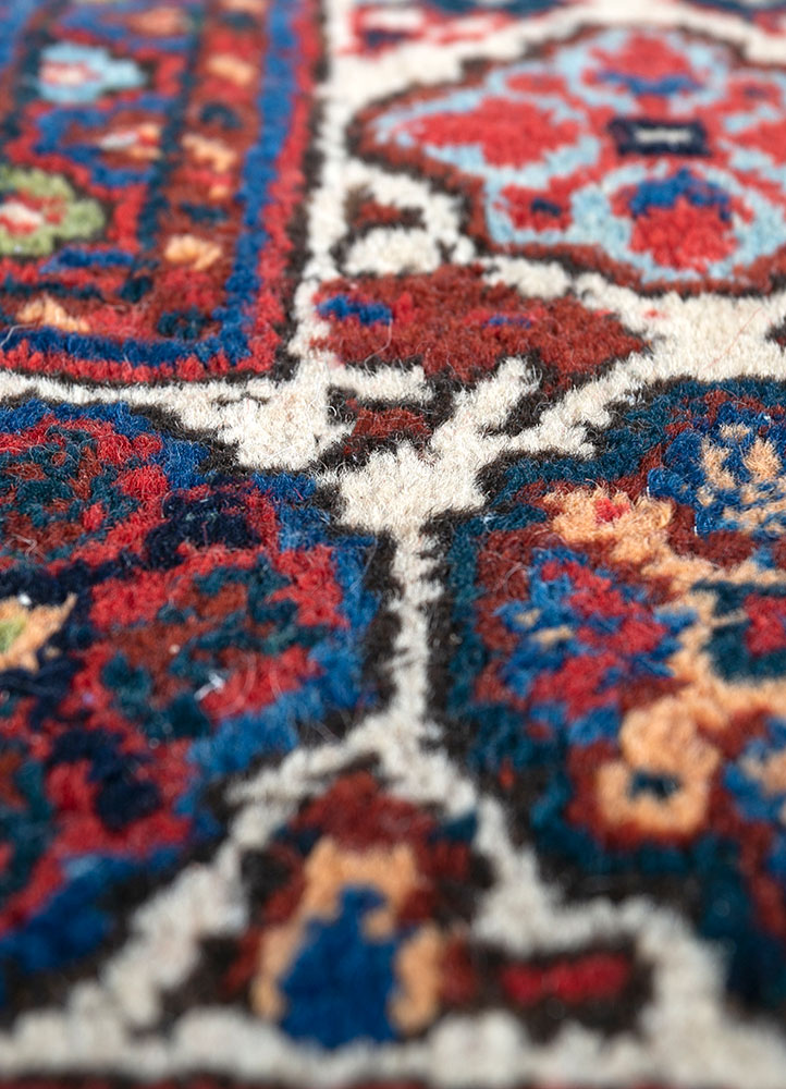 kiaan red and orange wool hand knotted Rug - CloseUp