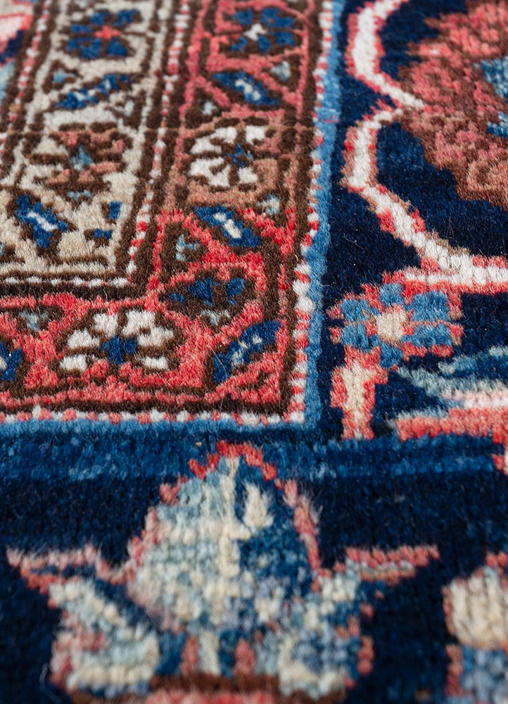 aalam blue wool hand knotted Rug - CloseUp