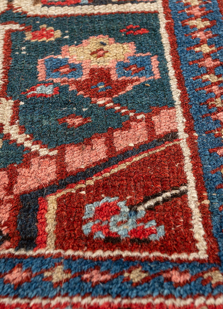 aalam red and orange wool hand knotted Rug - CloseUp
