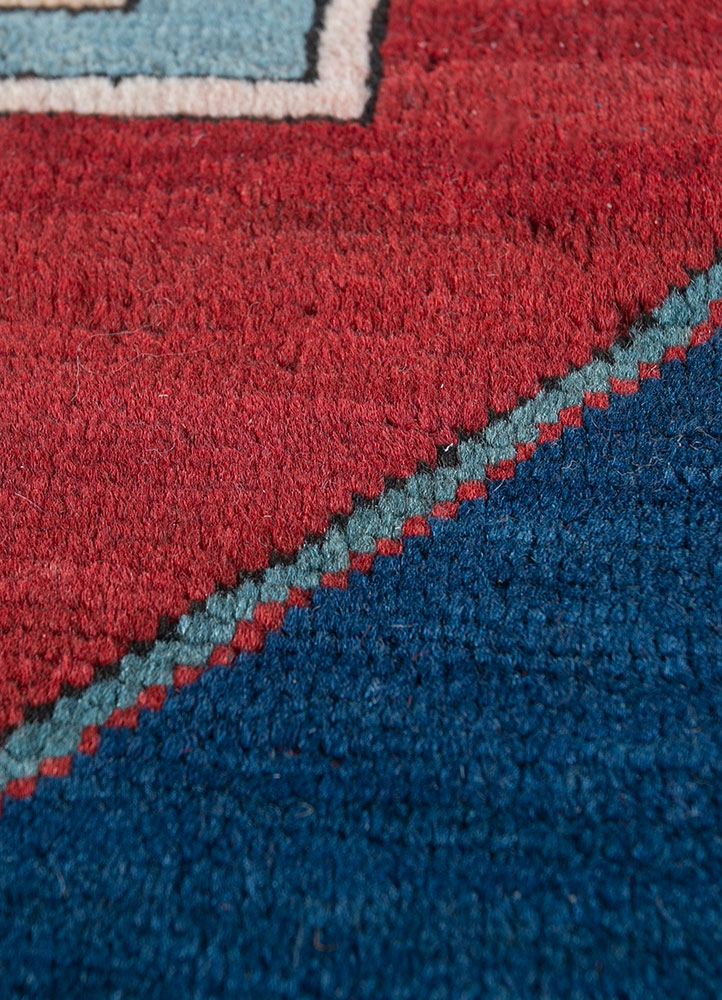 nuray blue wool hand knotted Rug - CloseUp