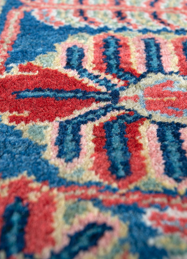 nuray multi wool hand knotted Rug - CloseUp