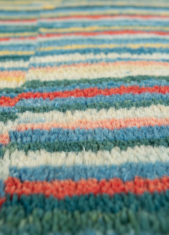 nuray green wool hand knotted Rug - CloseUp