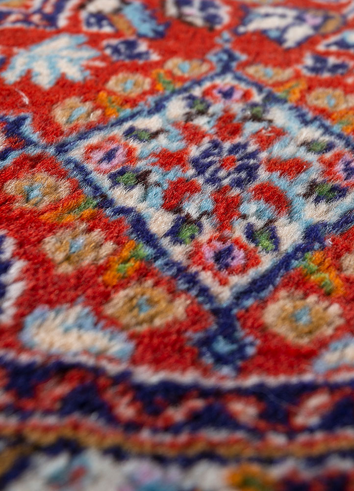 aalam red and orange wool hand knotted Rug - CloseUp