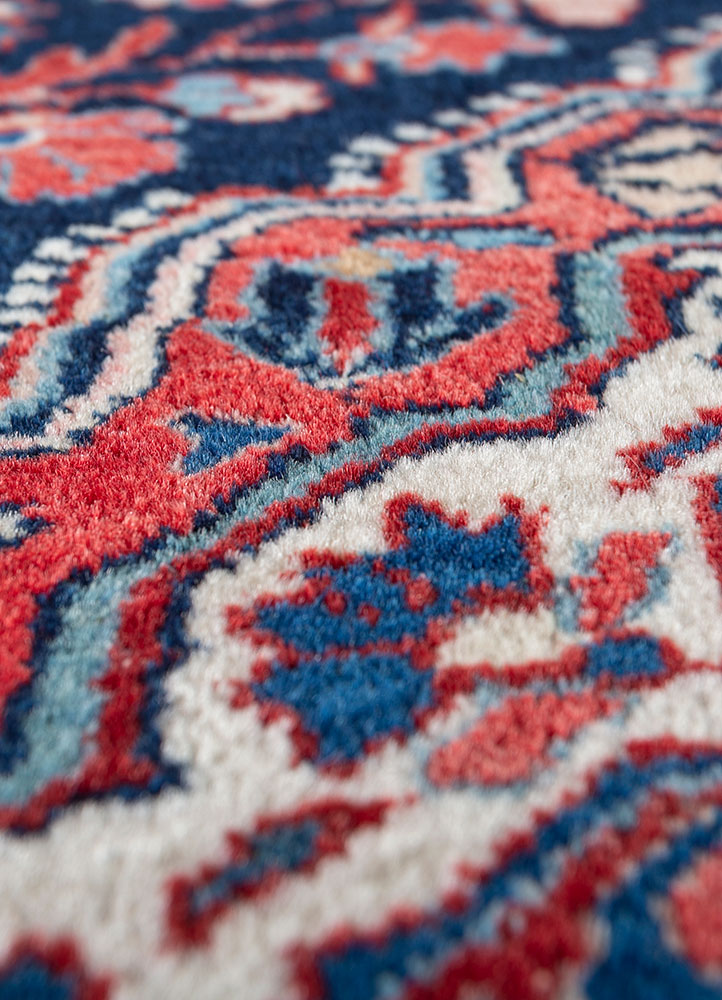 aalam red and orange wool hand knotted Rug - CloseUp