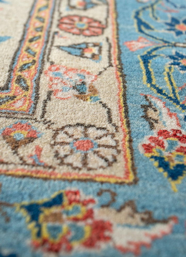 aalam gold wool and silk hand knotted Rug - CloseUp