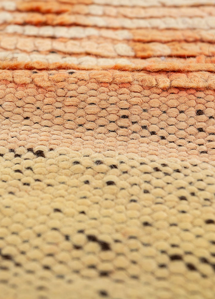 nuray red and orange wool hand knotted Rug - CloseUp