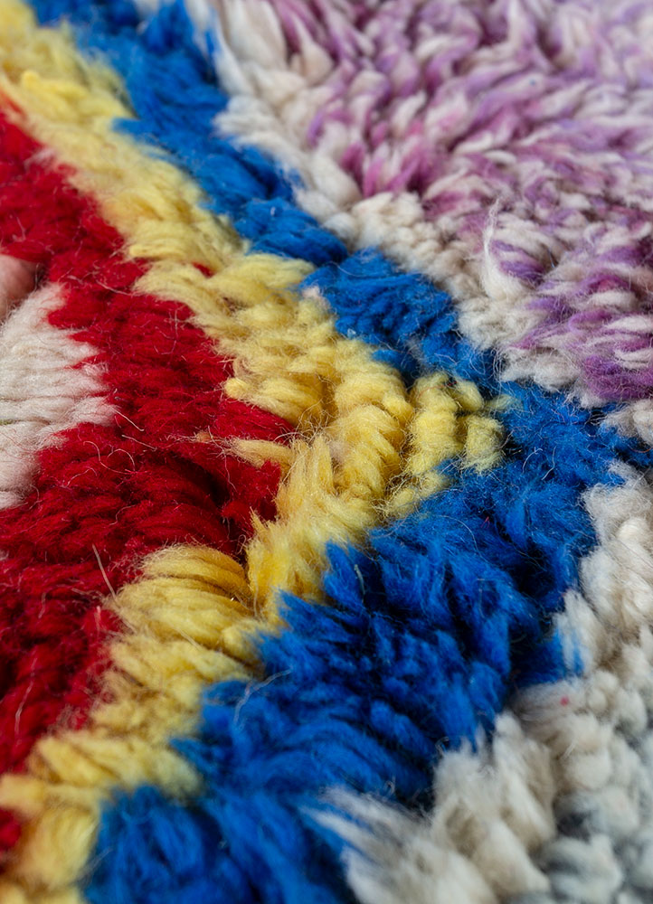 zuri multi wool hand knotted Rug - CloseUp