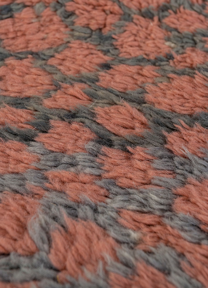 nuray red and orange wool hand knotted Rug - CloseUp