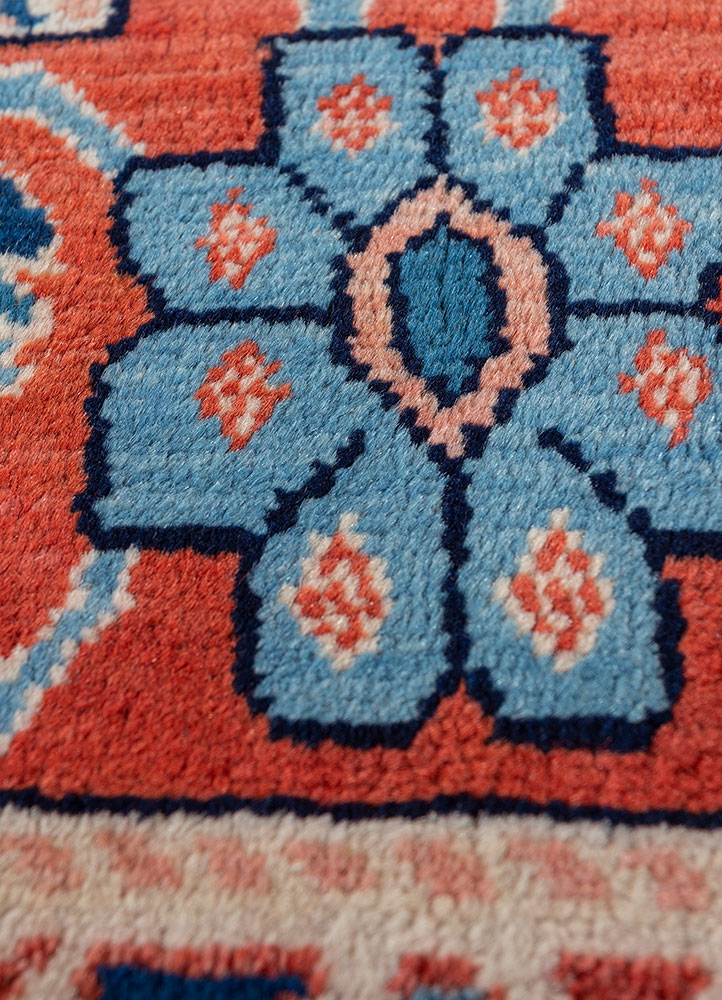 nuray blue wool hand knotted Rug - CloseUp