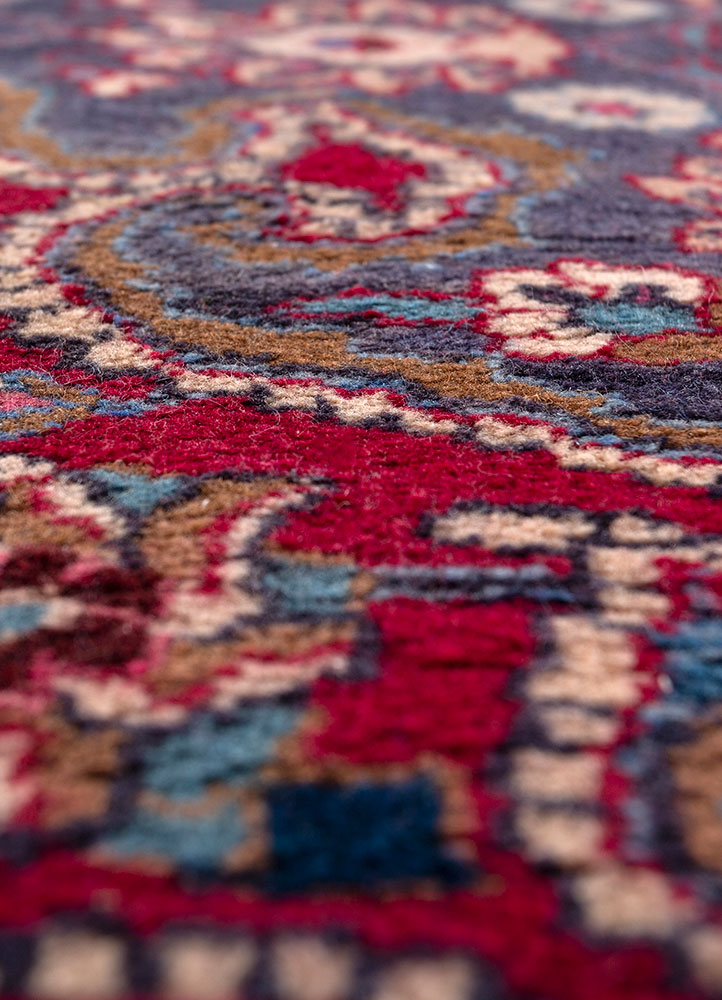 aalam red and orange wool hand knotted Rug - CloseUp
