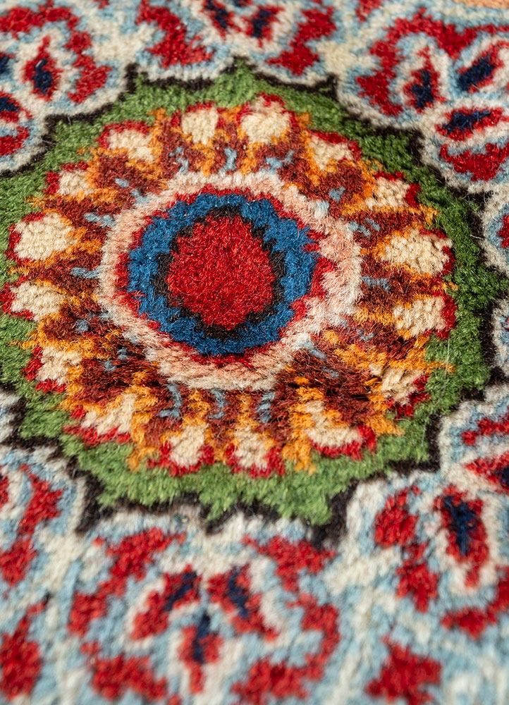aalam blue wool hand knotted Rug - CloseUp
