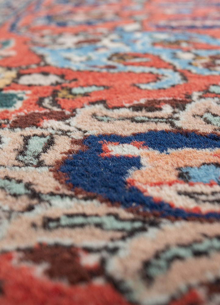 aalam gold wool hand knotted Rug - CloseUp