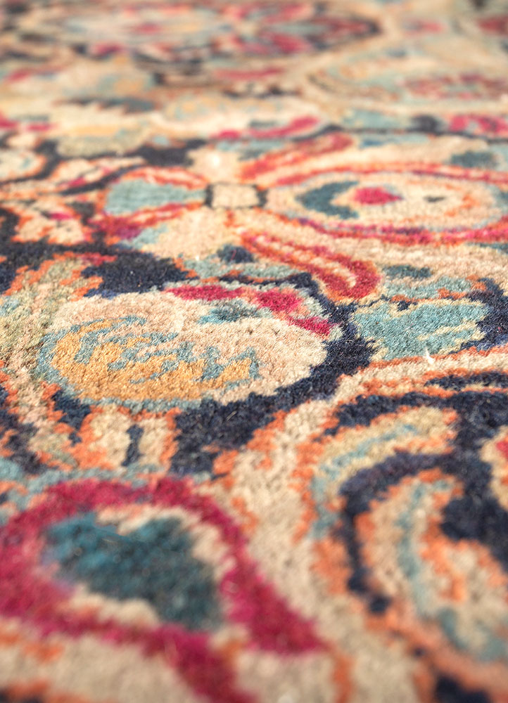 aalam red and orange wool hand knotted Rug - CloseUp
